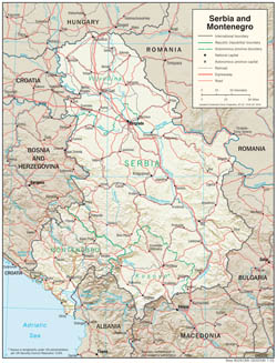 Детальная политическая и административная карта Сербии и Черногории с рельефом, дорогами и городами.