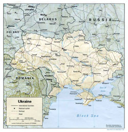 Политическая карта Украины с рельефом, дорогами и городами.